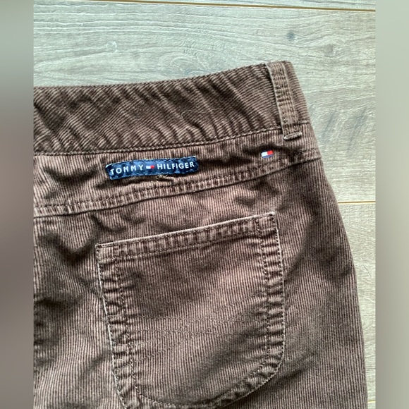 Tommy Hilfiger chocolate brown corduroy mini skirt with back slit 100% cotton - Picture 6 of 11